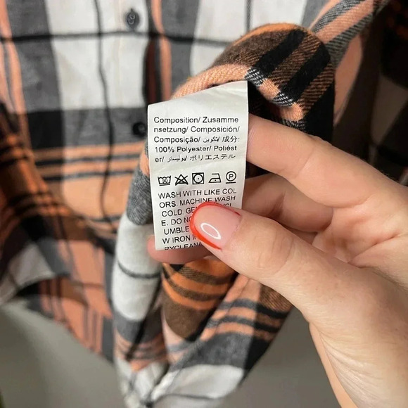 ☀️Shein Plaid Button Up - Picture 5 of 5